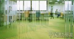 超凡脫俗的玻璃辦公室田園風(fēng)格公裝