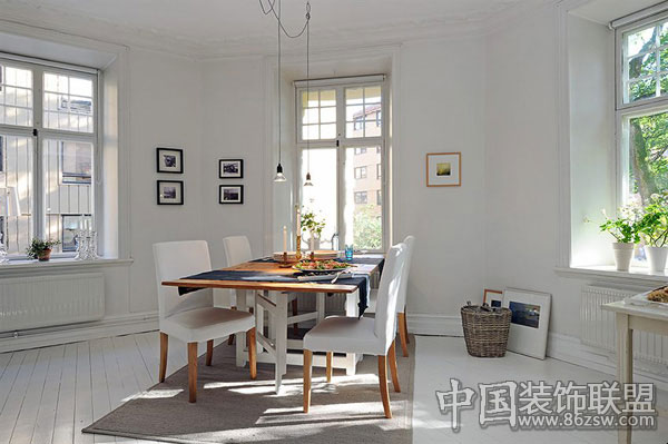 現(xiàn)代餐廳裝修圖片