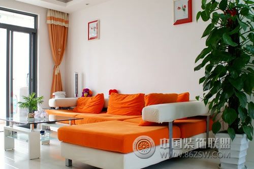 簡(jiǎn)約客廳裝修圖片
