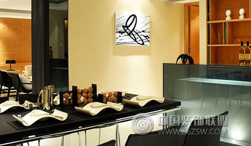 簡(jiǎn)約餐廳裝修圖片