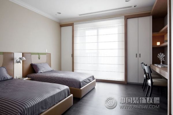 簡(jiǎn)約兒童房裝修圖片