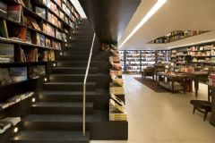 書店裝修圖片