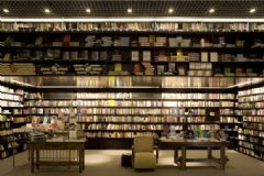 書店裝修圖片