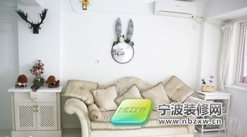 簡約客廳裝修圖片