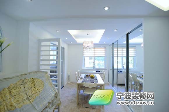 簡(jiǎn)約餐廳裝修圖片