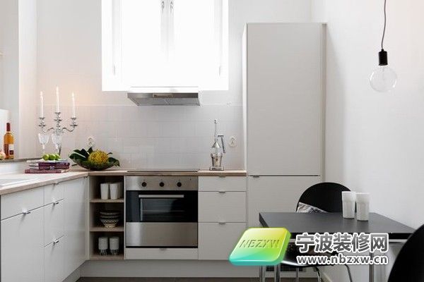 簡(jiǎn)約廚房裝修圖片