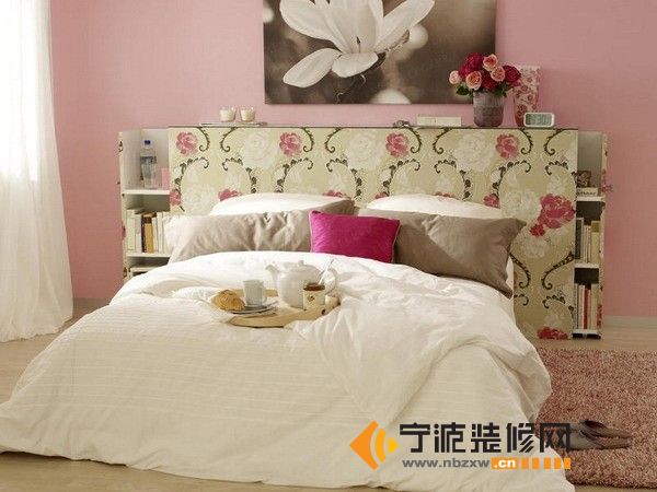 現(xiàn)代臥室裝修圖片