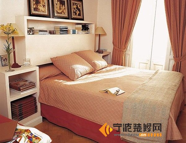 現(xiàn)代臥室裝修圖片