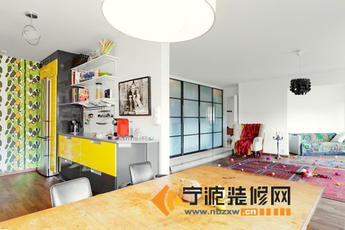 現(xiàn)代客廳裝修圖片