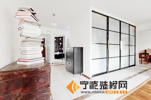 現(xiàn)代過道裝修圖片