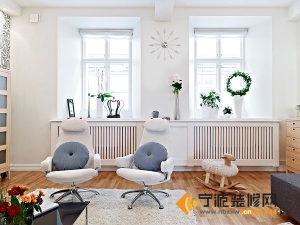 簡(jiǎn)約客廳裝修圖片