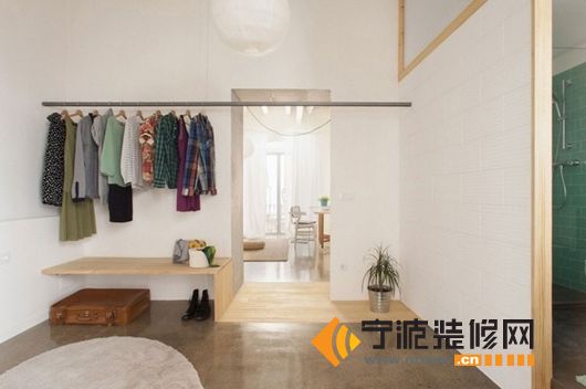 簡(jiǎn)約玄關(guān)裝修圖片