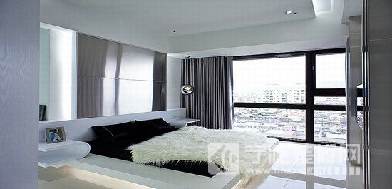 現(xiàn)代臥室裝修圖片