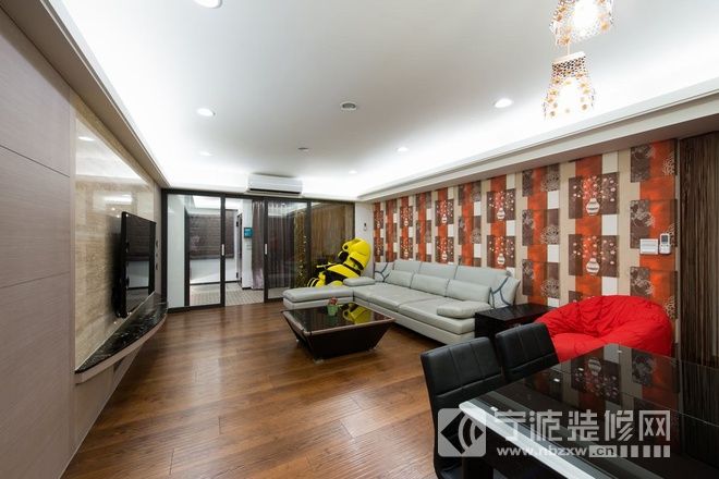 現(xiàn)代客廳裝修圖片