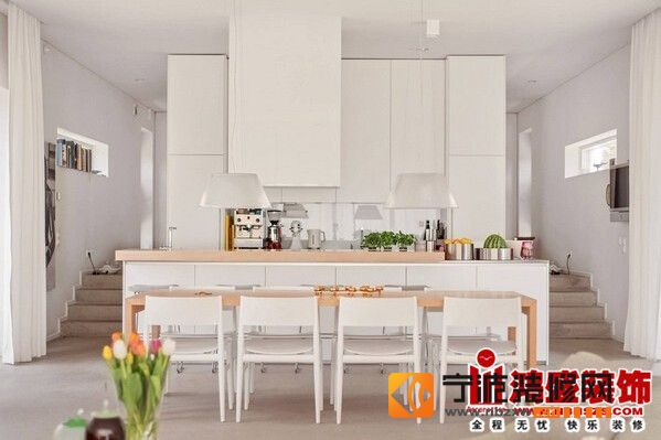 簡(jiǎn)約廚房裝修圖片