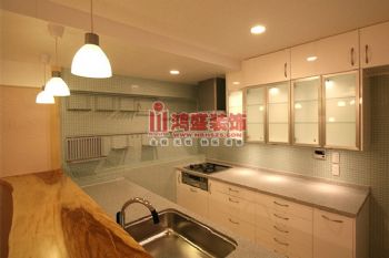 現(xiàn)代廚房裝修圖片