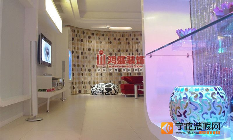 簡約客廳裝修圖片