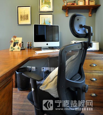 現(xiàn)代書房裝修圖片