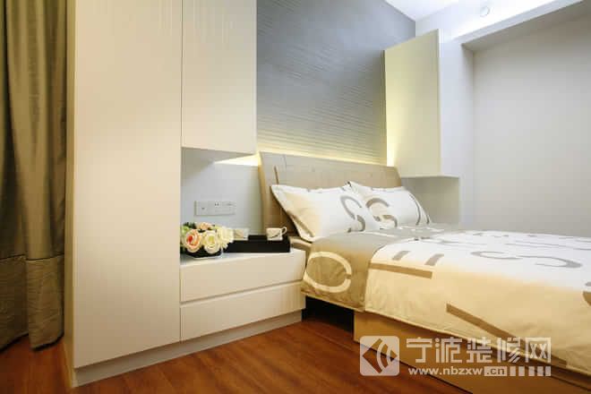 簡(jiǎn)約臥室裝修圖片