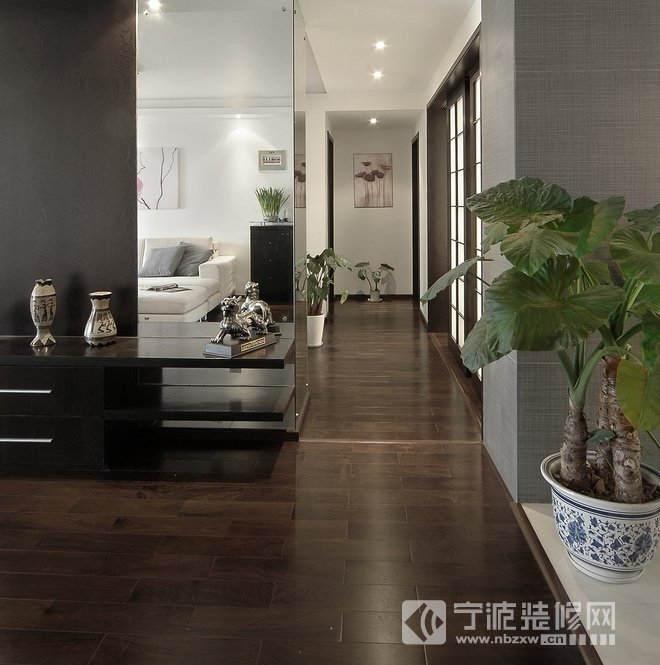 現(xiàn)代過(guò)道裝修圖片