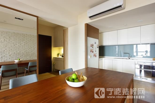 簡(jiǎn)約餐廳裝修圖片