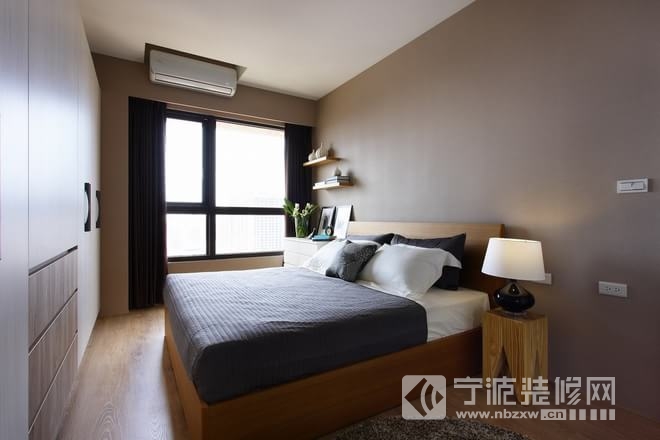 簡(jiǎn)約臥室裝修圖片