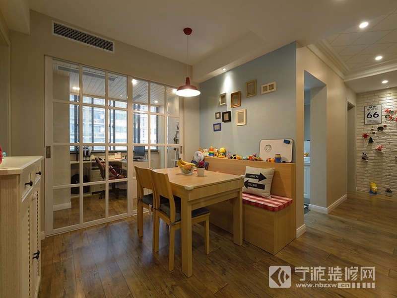 簡(jiǎn)約餐廳裝修圖片