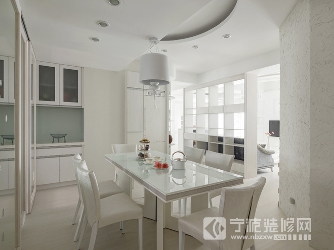 簡(jiǎn)約餐廳裝修圖片